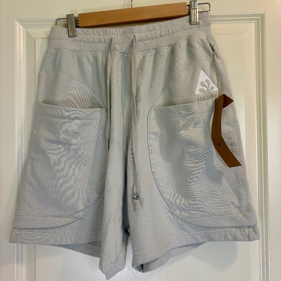 Wasted Collective Other - NWT Wasted Collective Gray Cotton Cargo Shorts Men's Size Small Streetwear Urban